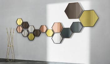 Visual Hexagonal Mirror 01 (website)