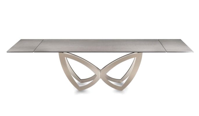 Par Par Dining Table 03 Website