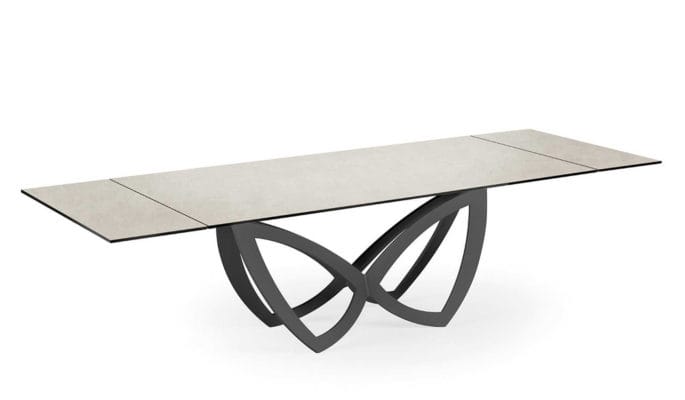 Par Par Dining Table 06 Website