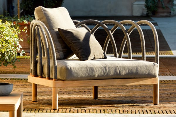 LES ARCS Armchair 01