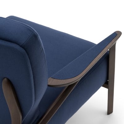 Vine Armchair Facebook 02