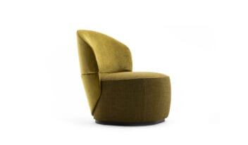 Alma Armchair 02 (Website)