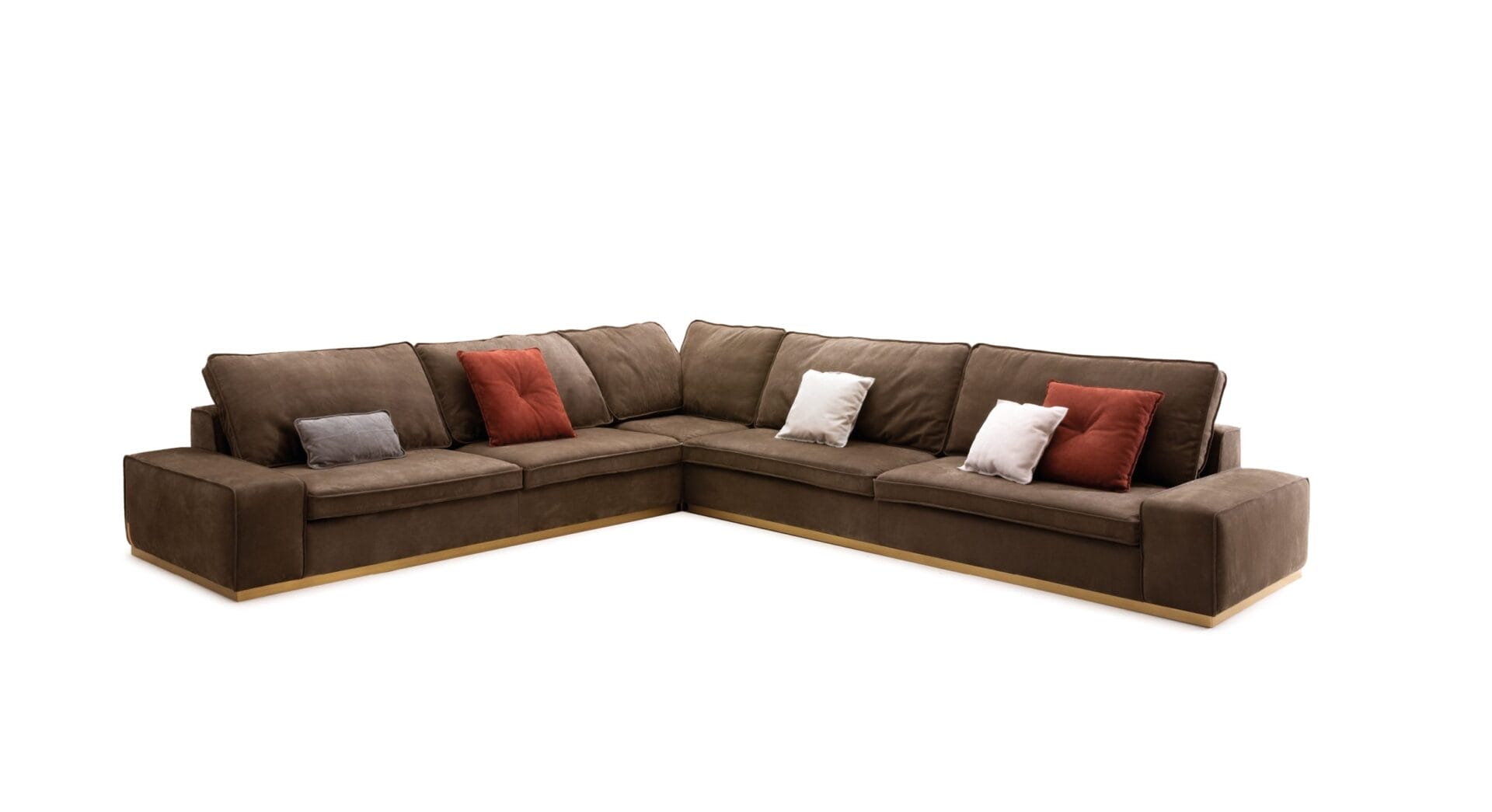 cesar-reverse-sectional-01